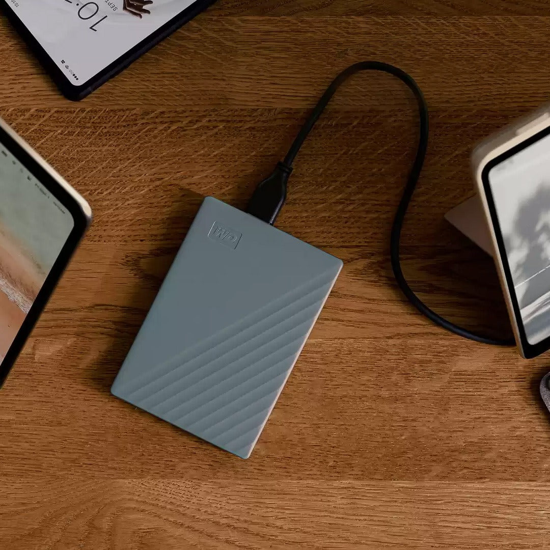 WD My Passport – 5TB / USB 3.2 Gen 1 / Work with USB-C / Silicon Grey / External Hard Drive
