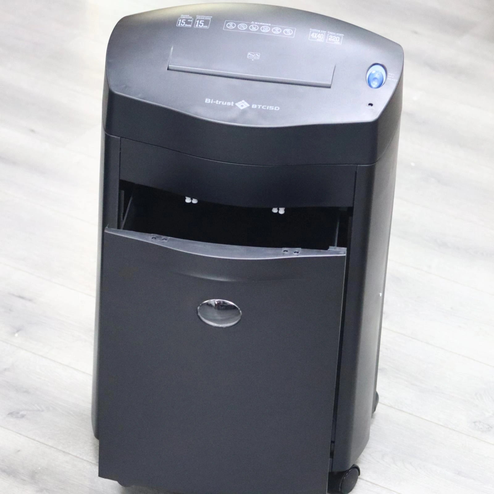 BTC15D Paper ShredderIT CarePaper Shredder