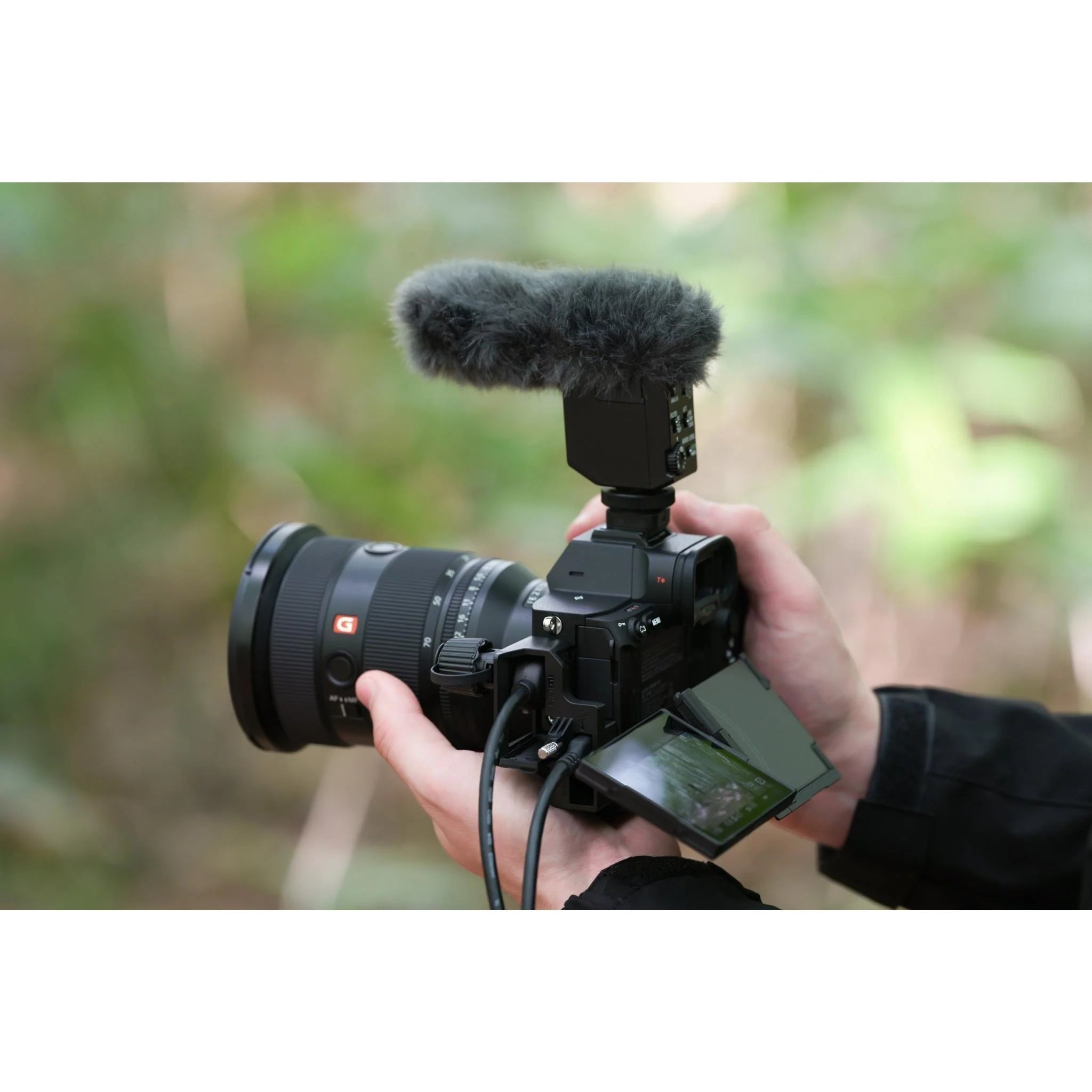 Sony Alpha A7R V Full - Frame Mirrorless Camera Body – 61MP 8K Professional Hybrid Camera (ILCE - 7RM5)IT CareCamera